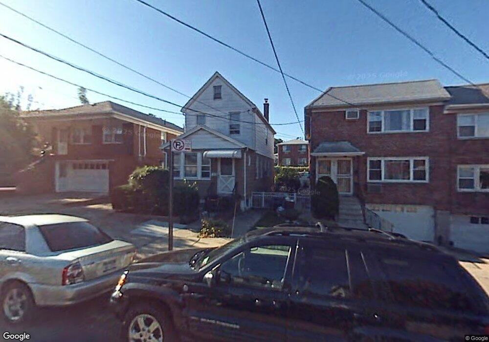 13236 57th Rd, Flushing, NY 11355 - photo 1