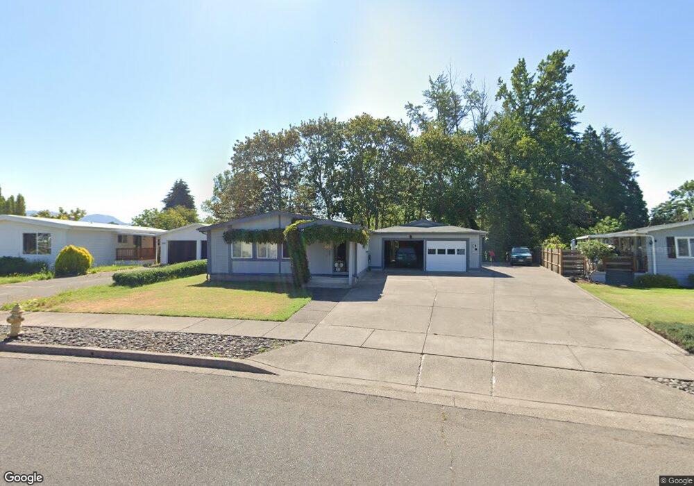 3051 Stapp Dr, Eugene, OR 97408 - photo 1