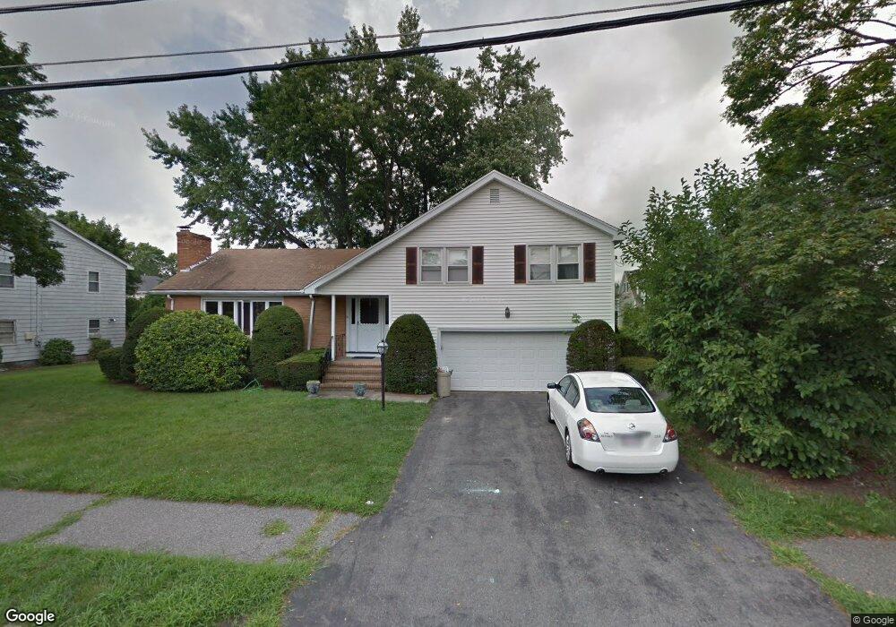 26 Rodgers Rd, Stoneham, MA 02180 - photo 1