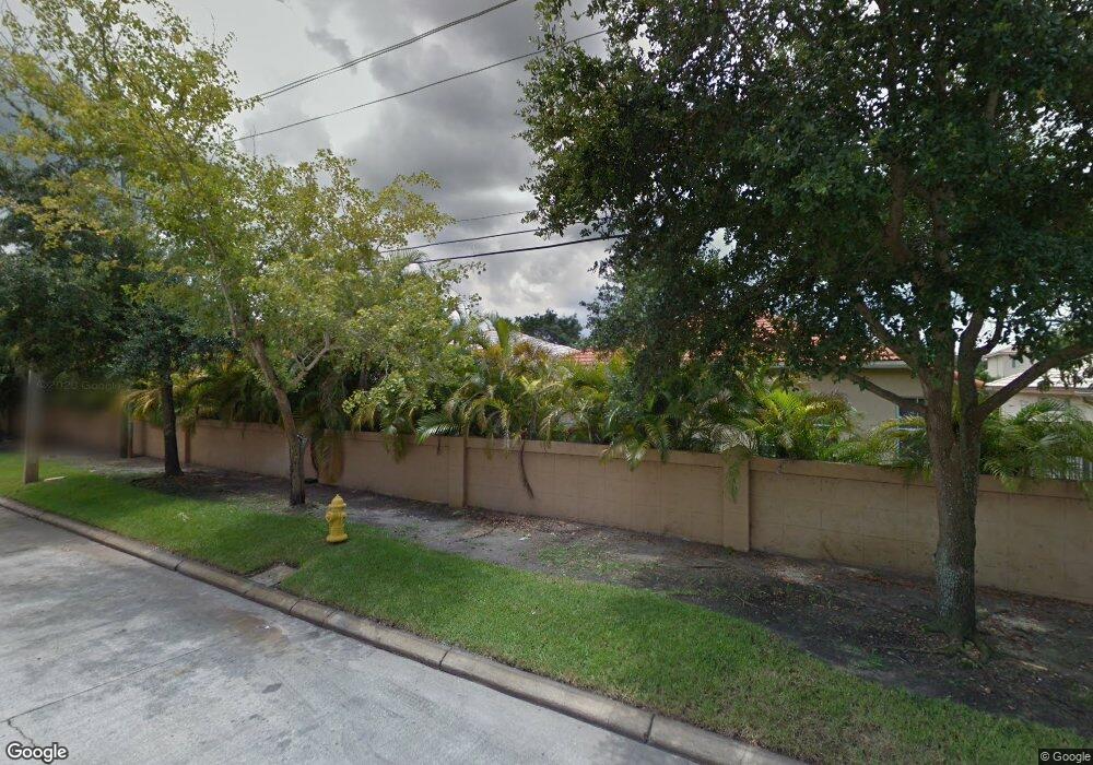 13762 N Garden Cove Cir, Davie, FL 33325 - photo 1