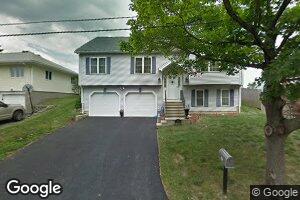 15 Fletcher St, Worcester, MA 01604