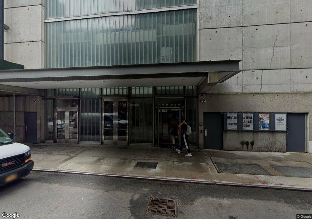 450 W 37th St unit B, New York, NY 10018 - photo 1