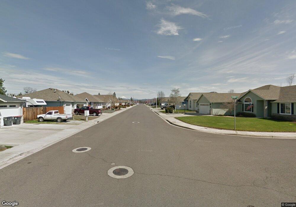 185 Rabun Way, Central Point, OR 97502 - photo 1