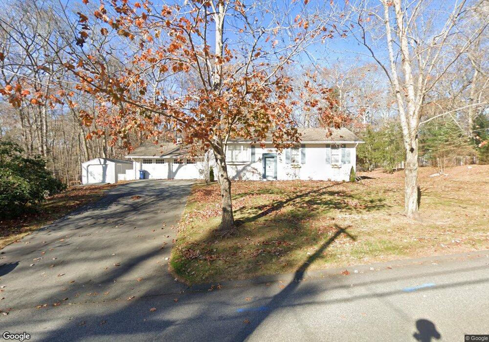 8 Oakridge Dr, Old Lyme, CT 06371 - photo 1