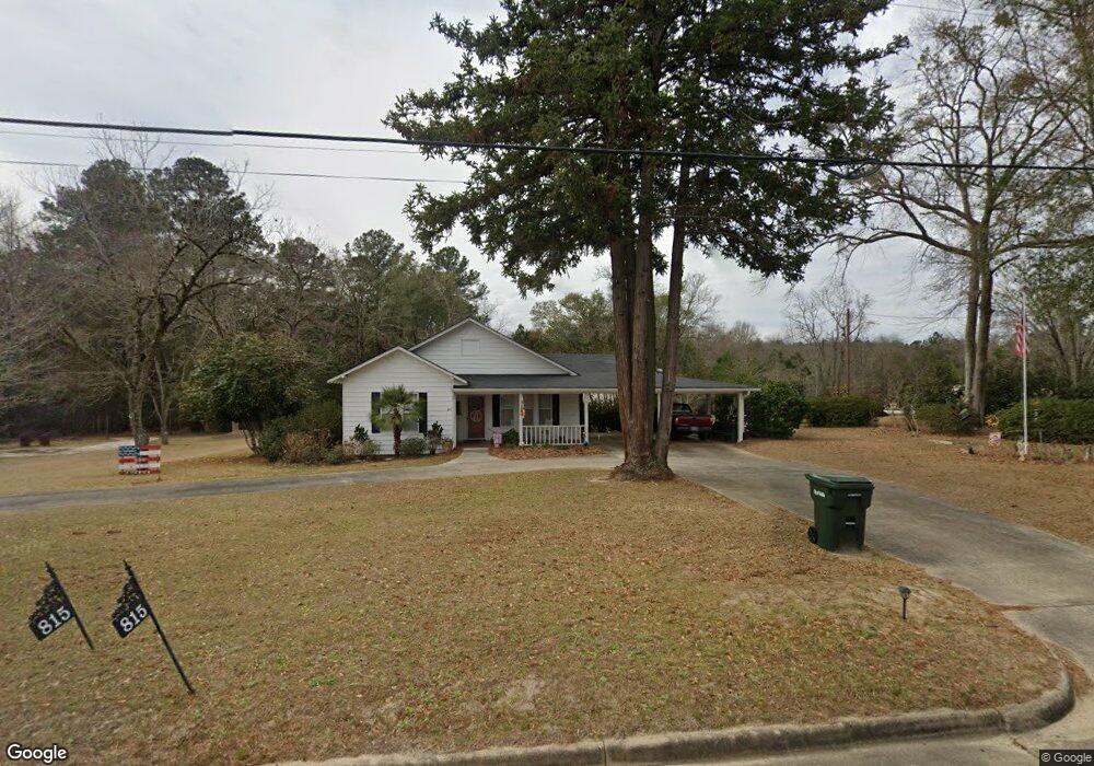 815 W Main St, Uvalda, GA 30473 - photo 1