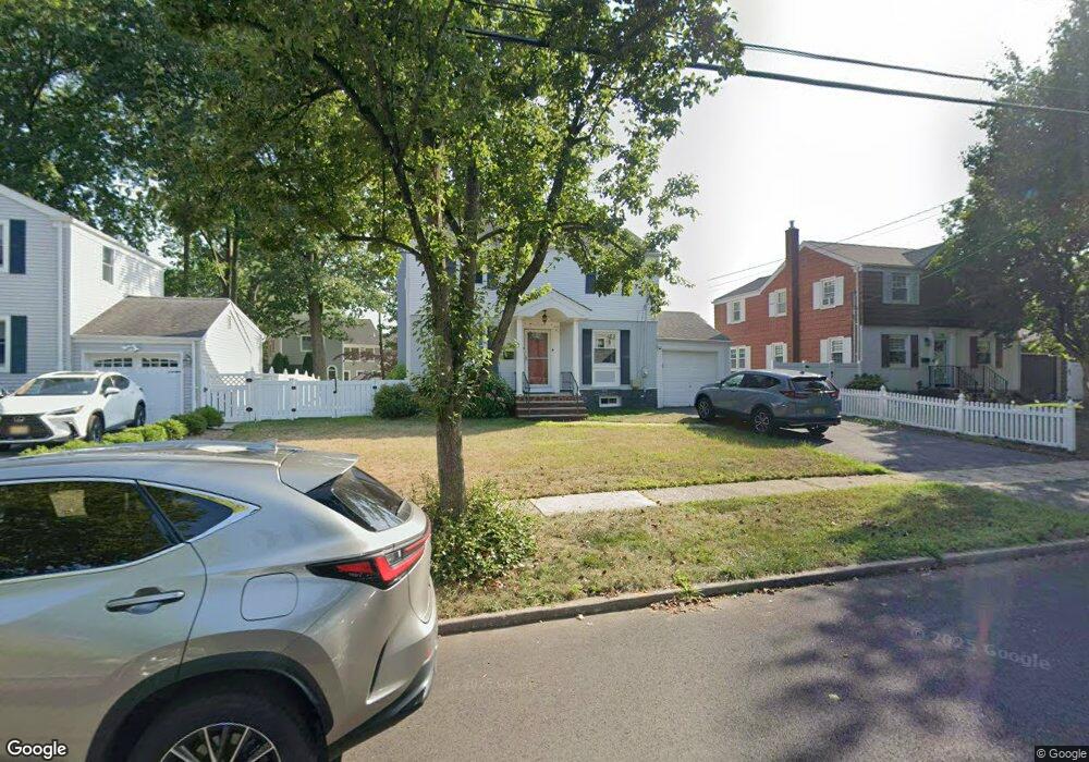 175 Manchester Rd, River Edge, NJ 07661 - photo 1