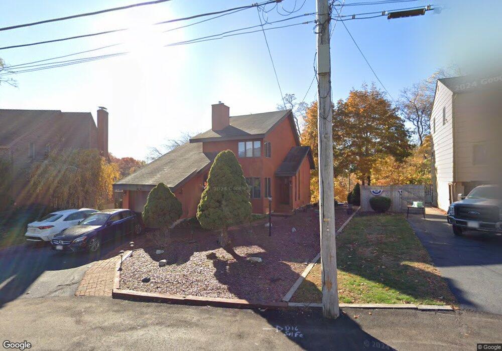 15 Stone Rd, Arlington, MA 02474 - photo 1