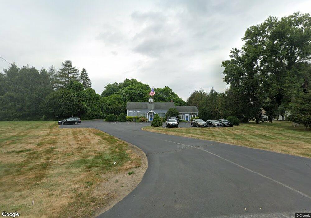 564 Racebrook Rd, Orange, CT 06477 - photo 1