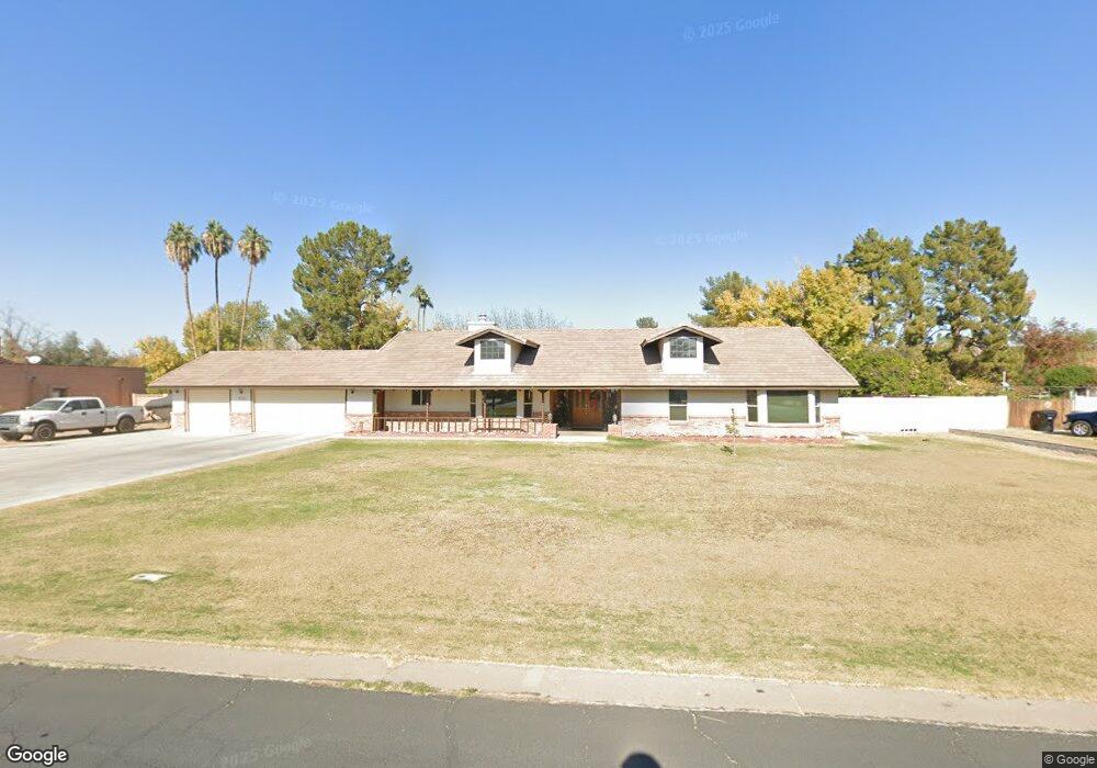 632 E Desert Ln, Gilbert, AZ 85234 - photo 1