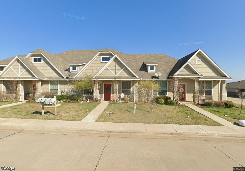 1066 Newcastle Dr, Weatherford, TX 76086 - photo 1