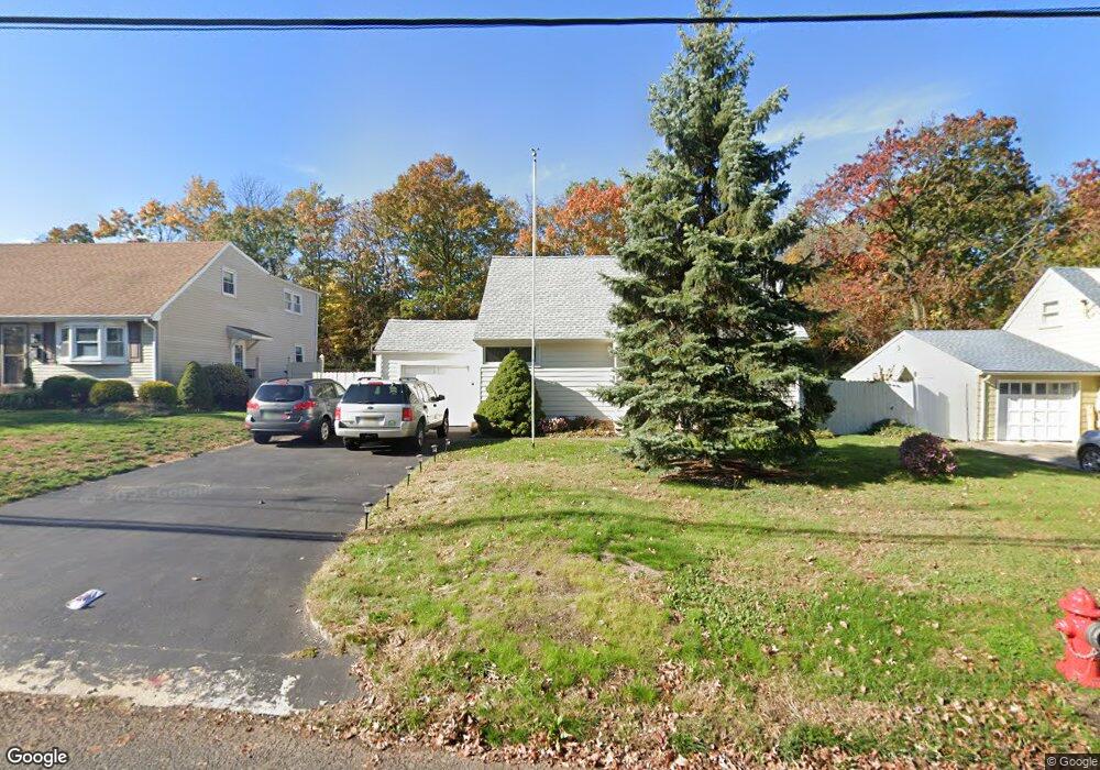 44 Tunison Rd, New Brunswick, NJ 08901 - photo 1