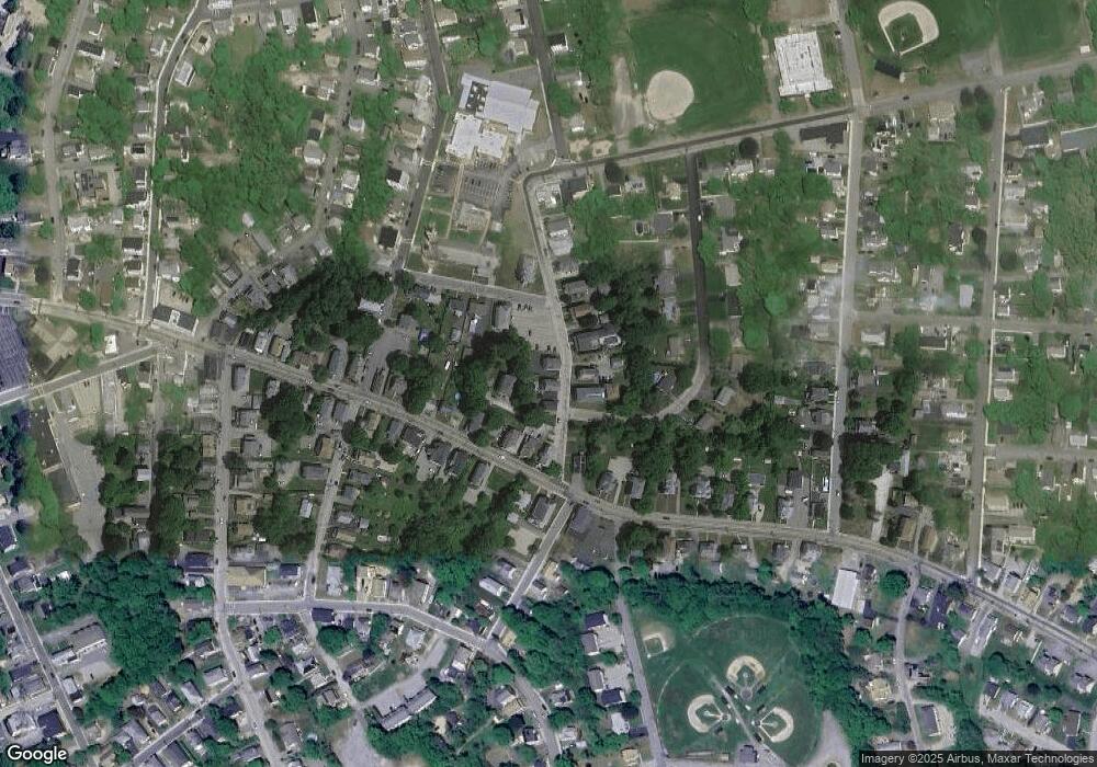 9 Robinson St unit 11, Webster, MA 01570 - photo 1