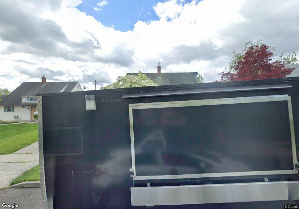 23 Redbrook Ln, Levittown, PA 19055 - photo 1