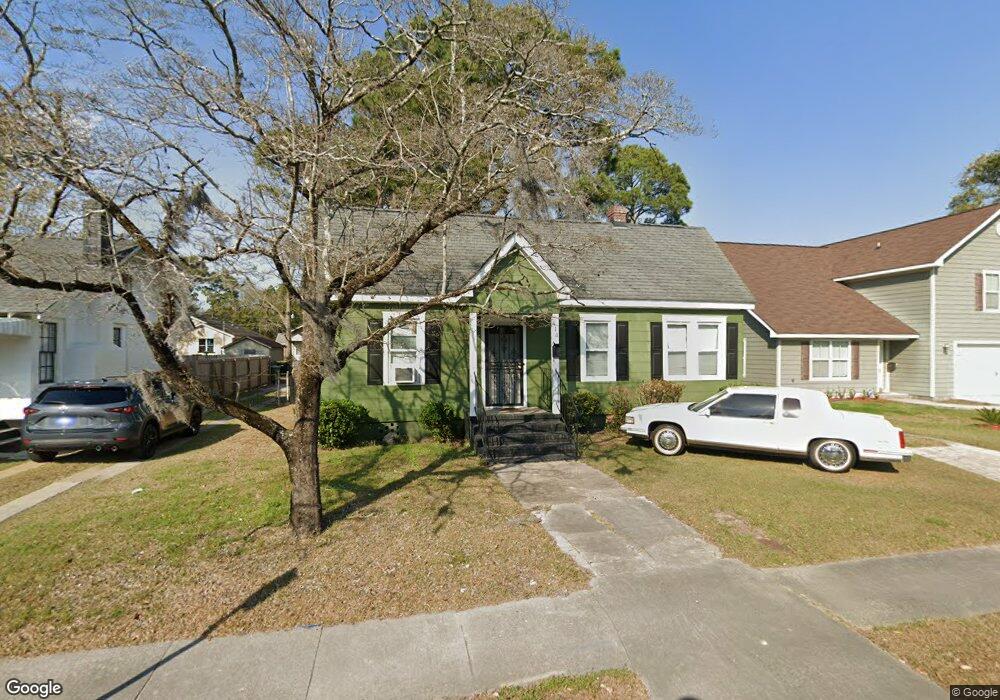 114 W 52nd St, Savannah, GA 31405 - photo 1