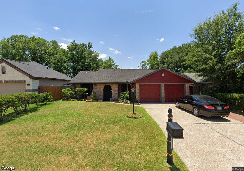 1931 Barnsley Ln, Houston, TX 77088 - photo 1