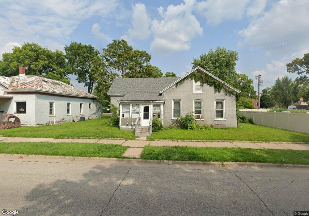 815 7th St S, La Crosse, WI 54601 - photo 1