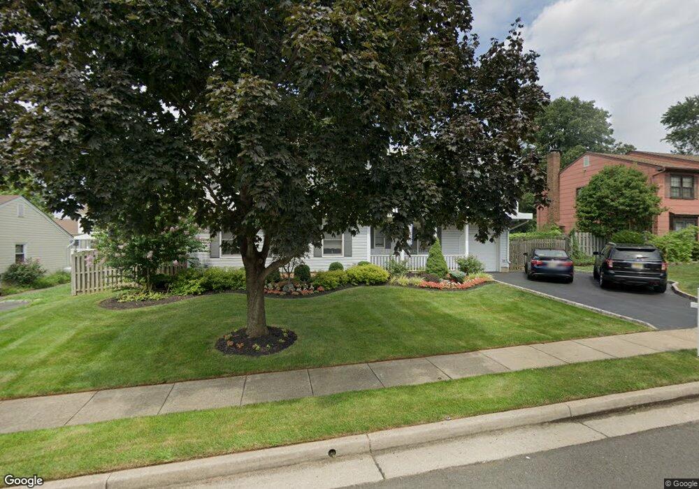 5 Juniper Ct, Edison, NJ 08820 - photo 1