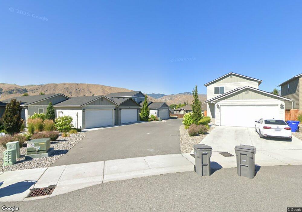 462 S Kansas Loop, East Wenatchee, WA 98802 - photo 1