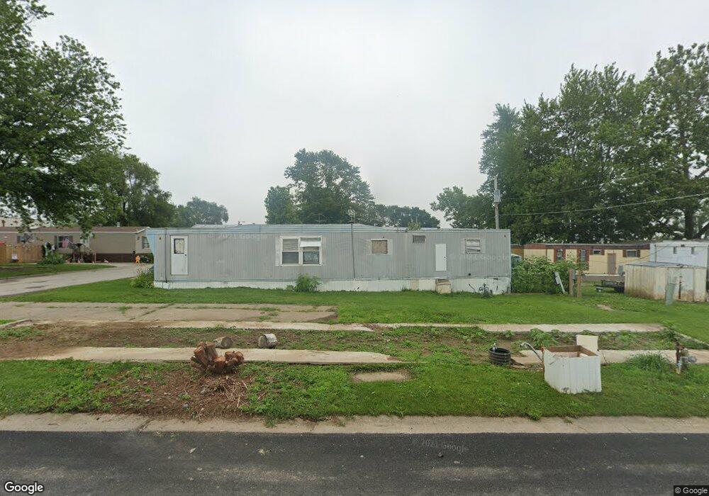 3805 N Fairmount St, Davenport, IA 52806 - photo 1