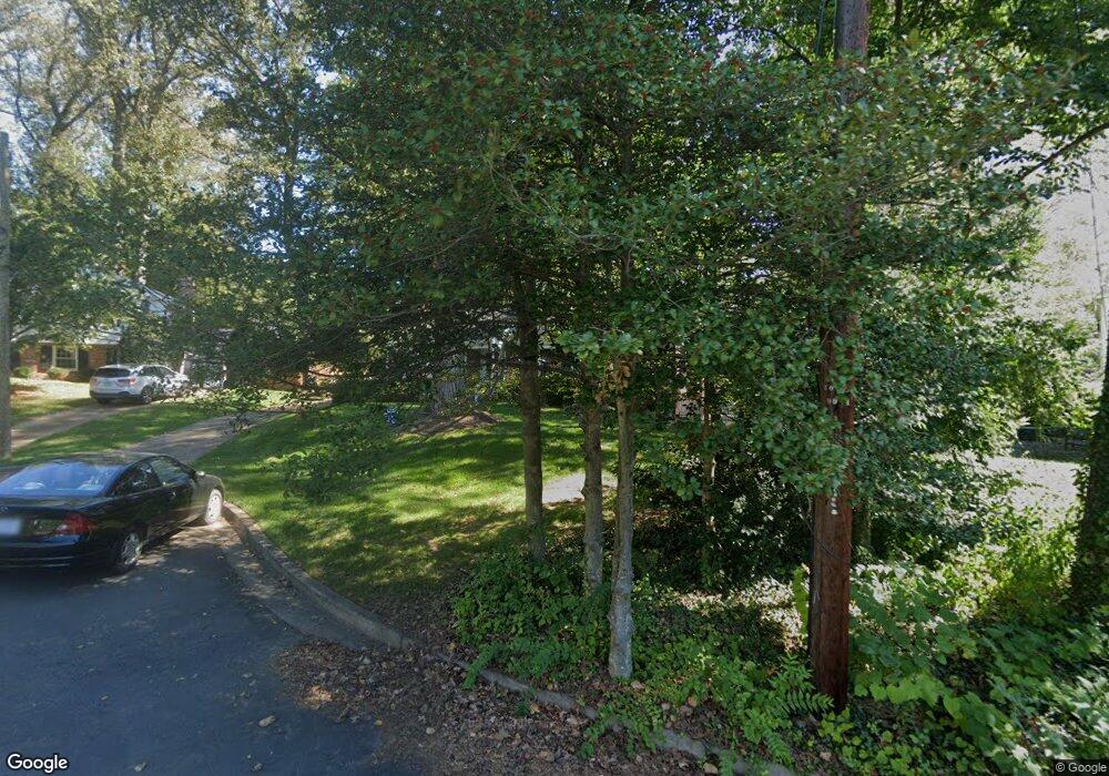 2353 Mallory Ct, Falls Church, VA 22043 - photo 1