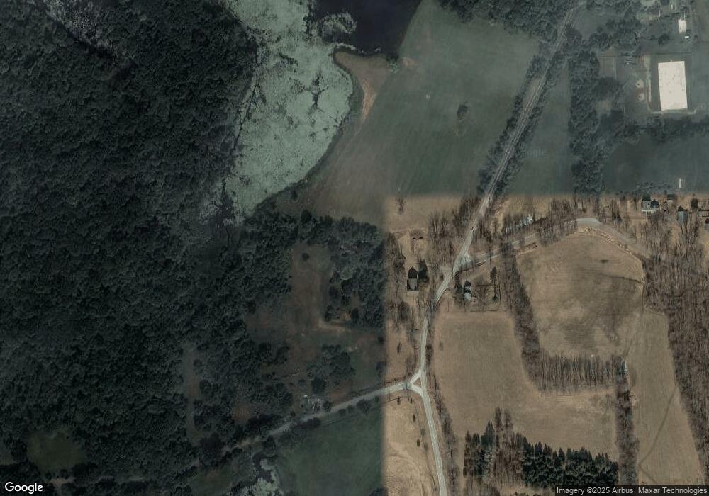 760 Pomfret St, Pomfret Center, CT 06259 - photo 1