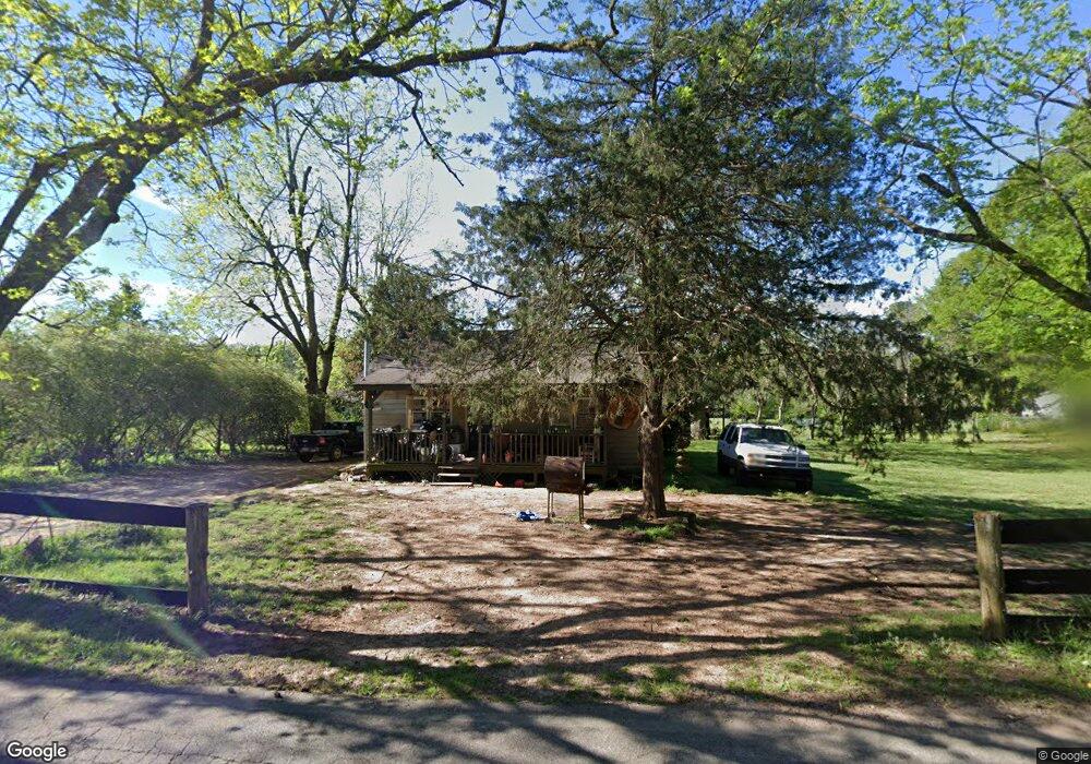 294 Grove St, Barnesville, GA 30204 - photo 1