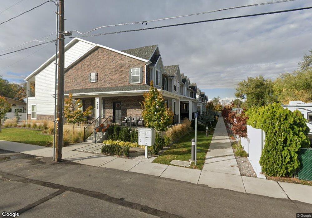 208 E Diver Ct, Sandy, UT 84070 - photo 1