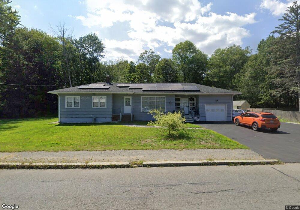 692 Jackson St, Methuen, MA 01844 - photo 1