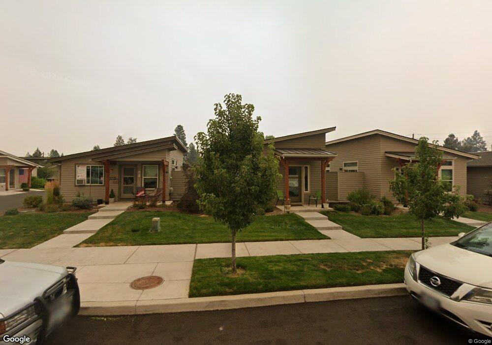 2988 NE Roxy Place, Bend, OR 97701 - photo 1