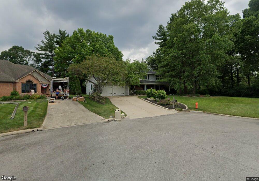 833 Skylark Ln, Columbus, OH 43235 - photo 1