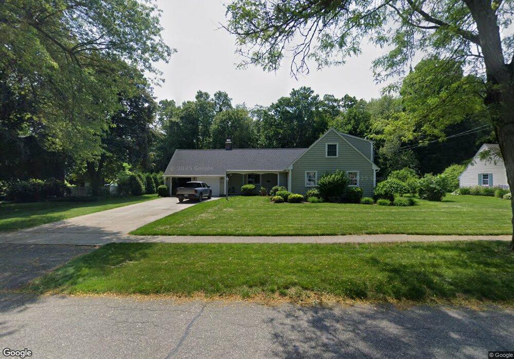 246 Captain Rd, Longmeadow, MA 01106 - photo 1