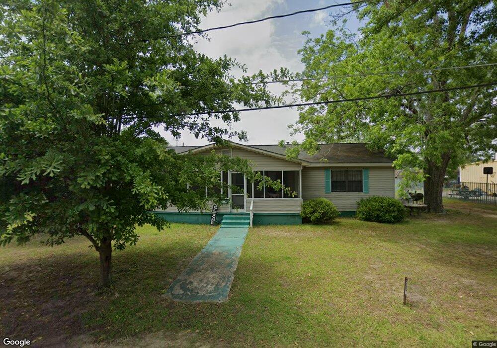 907 S Sheridan Street Extension, Fitzgerald, GA 31750 - photo 1