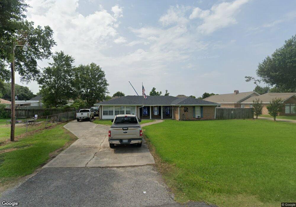 2113 Constance Ln, Lake Charles, LA 70605 - photo 1