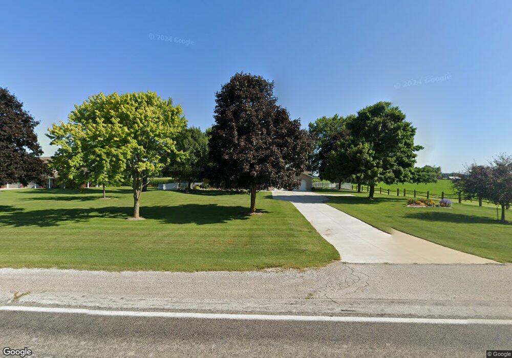 7697 Junction Rd, Frankenmuth, MI 48734 - photo 1