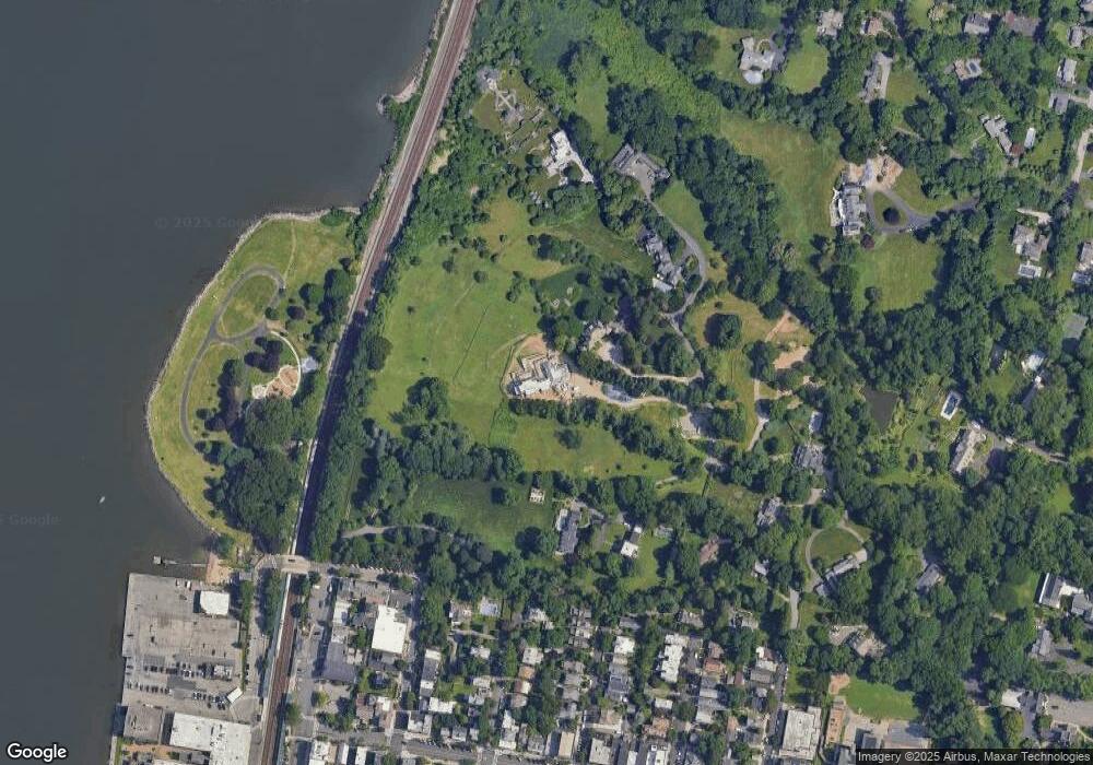 31 Matthiessen Park N, Irvington, NY 10533 - photo 1