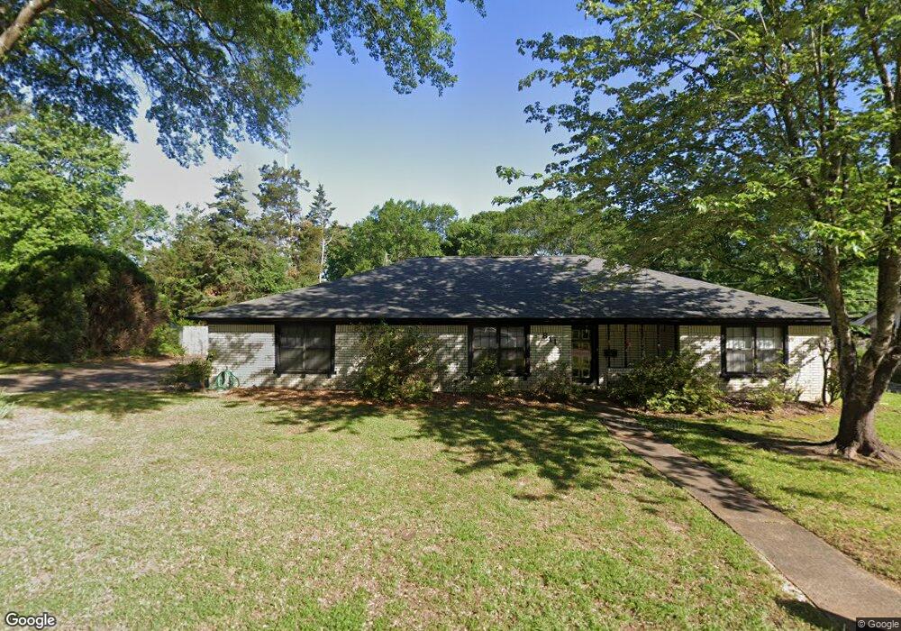 811 Elaine Dr, Wake Village, TX 75501 - photo 1