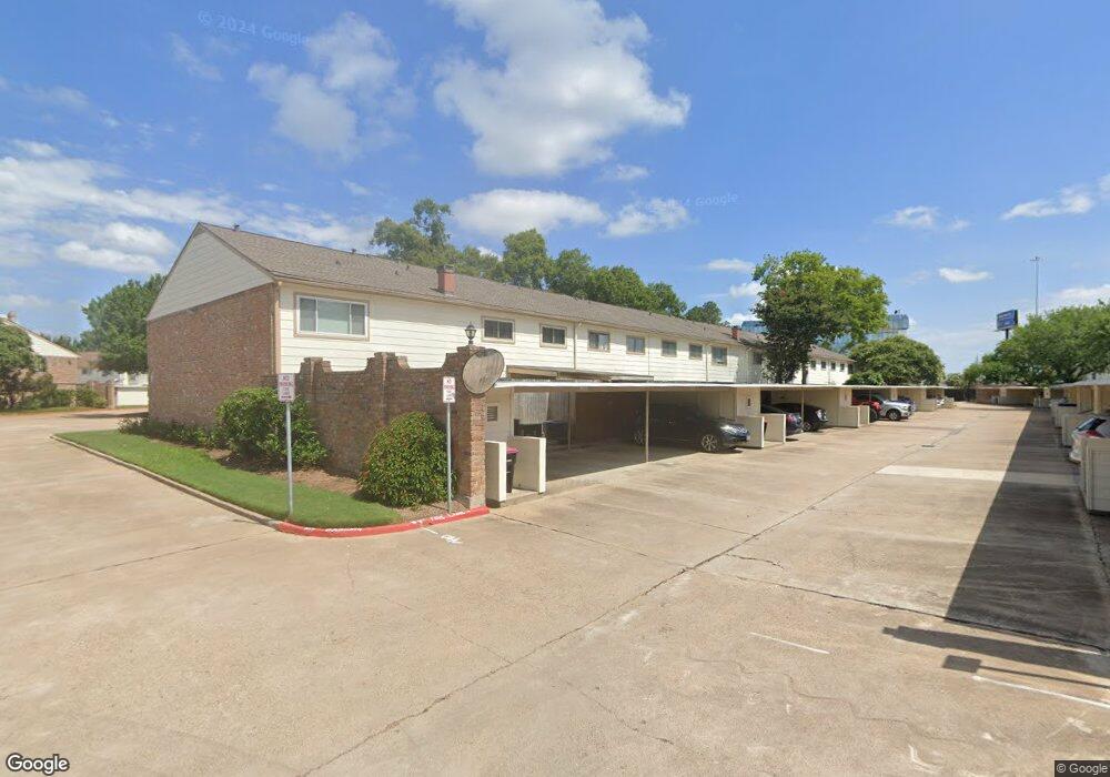 14337 Lost Meadow Ln, Houston, TX 77079 - photo 1