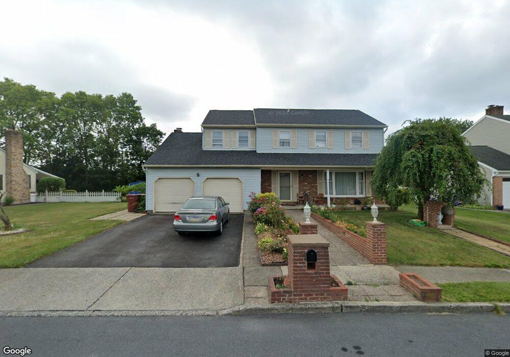 1918 Belleview Dr, Whitehall, PA 18052 - photo 1