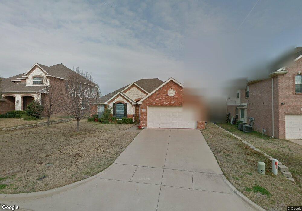 935 Park Forest Dr, Hurst, TX 76053 - photo 1