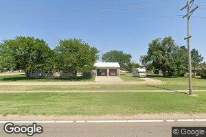809 N 4th St, Leoti, KS 67861