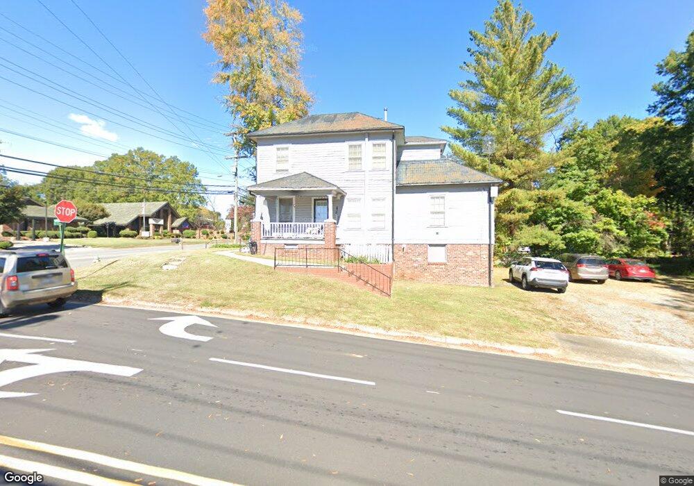 304 N Center St, Statesville, NC 28677 - photo 1