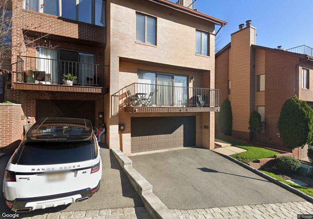 9 Yorkview Dr unit A3, Edgewater, NJ 07020 - photo 1