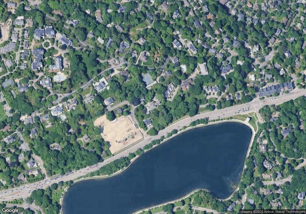 19 Catlin Rd unit 19, Brookline, MA 02445 - photo 1