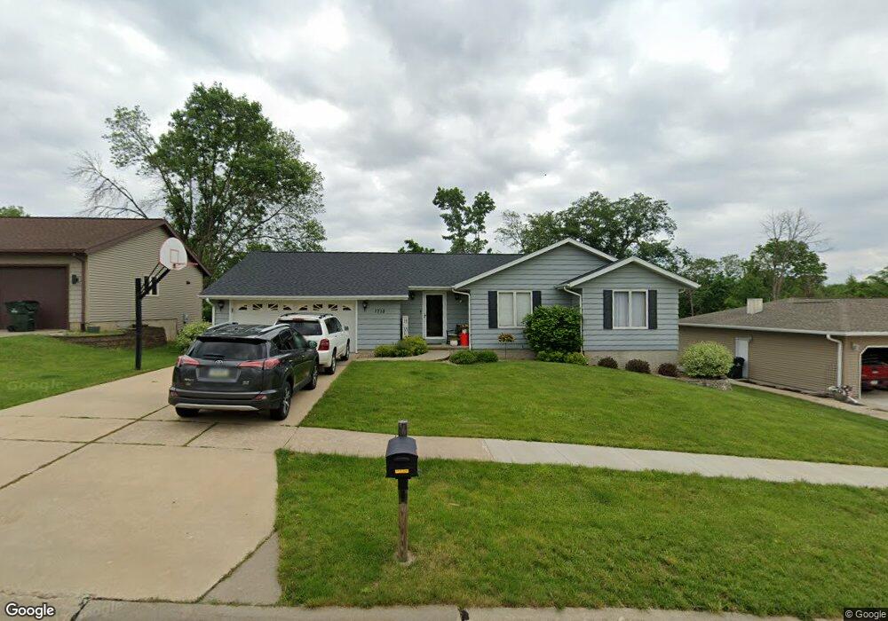 1715 Morris Ave NW, Cedar Rapids, IA 52405 - photo 1