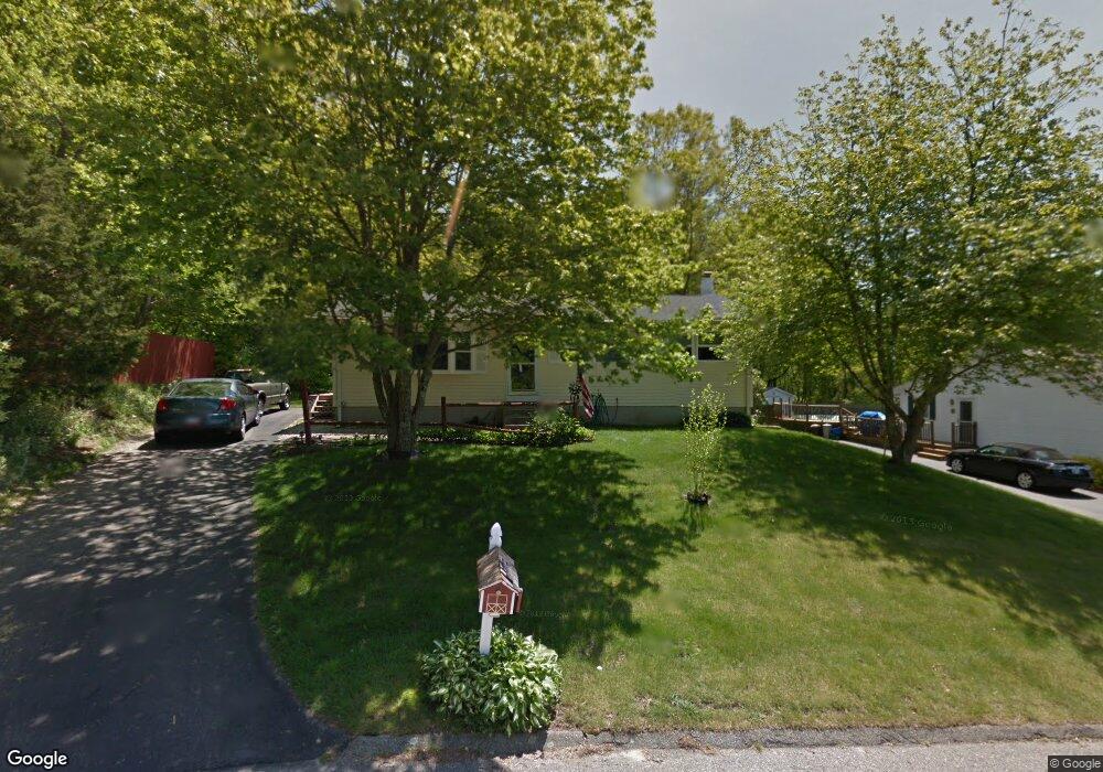 19 Lorraine Rd, Westerly, RI 02891 - photo 1