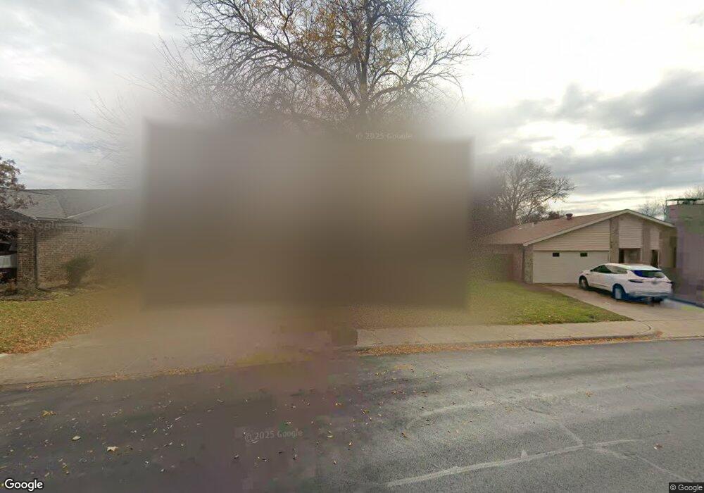 1212 Shady Ln, Bedford, TX 76021 - photo 1