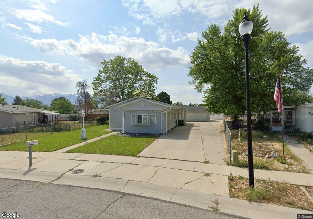 3925 W Country Squire Dr, West Jordan, UT 84088 - photo 1