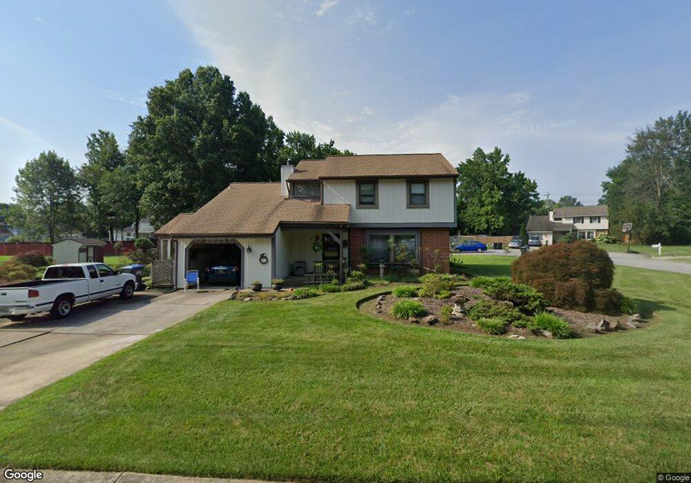 2 Ross Cir, Wilmington, DE 19810 - photo 1