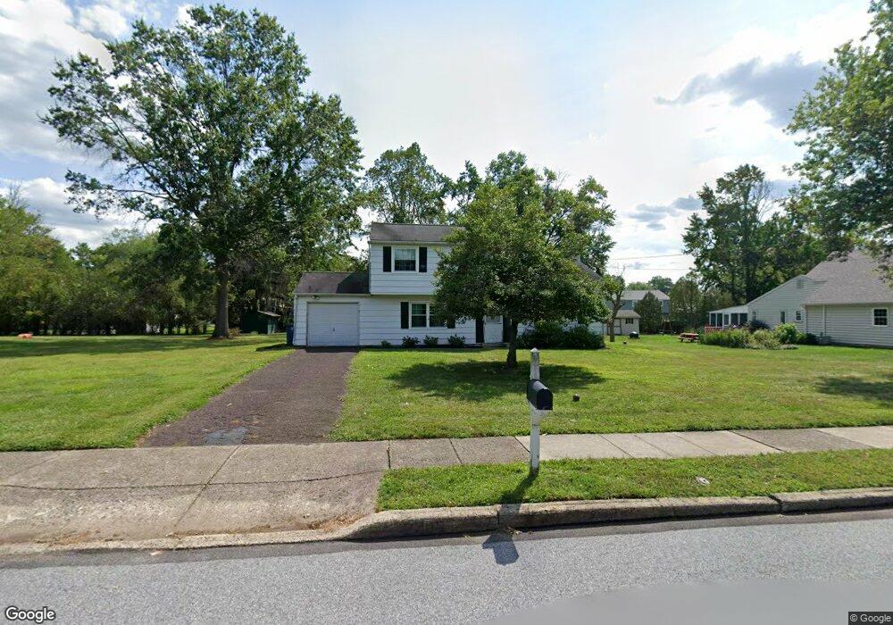 2409 Peach Tree Ln, Hatfield, PA 19440 - photo 1