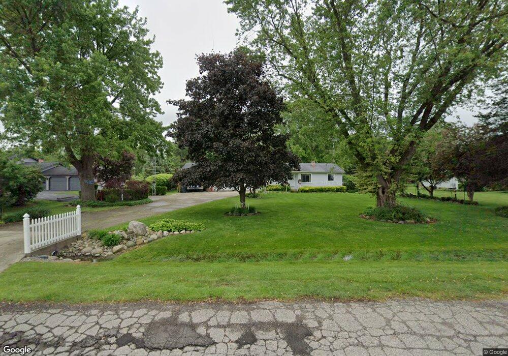 6387 Clovis Ave, Flushing, MI 48433 - photo 1